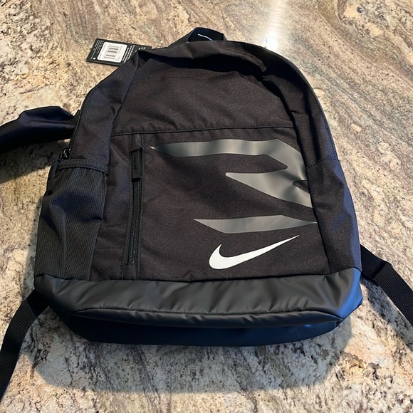 NIKE NWT 15” black backpack - Picture 2 of 6